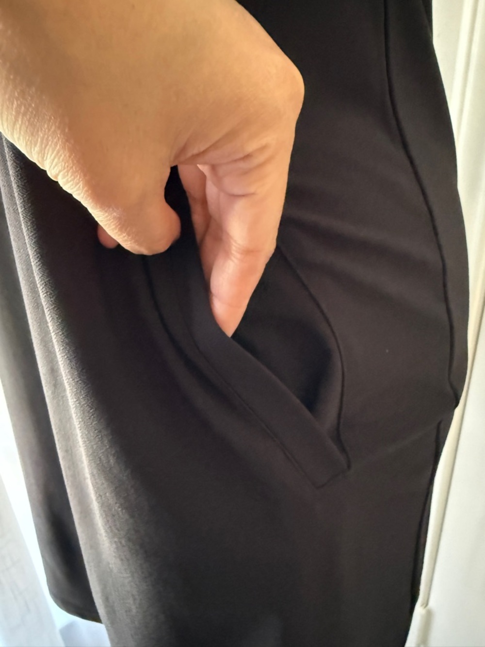 Leith Black Sleeveless Shift - Picture 2 of 6